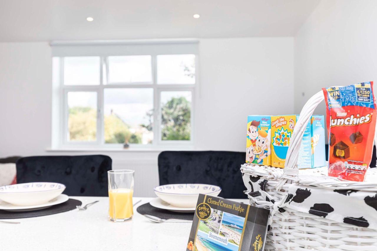 The White House - Lux Southbourne 3 Bed *